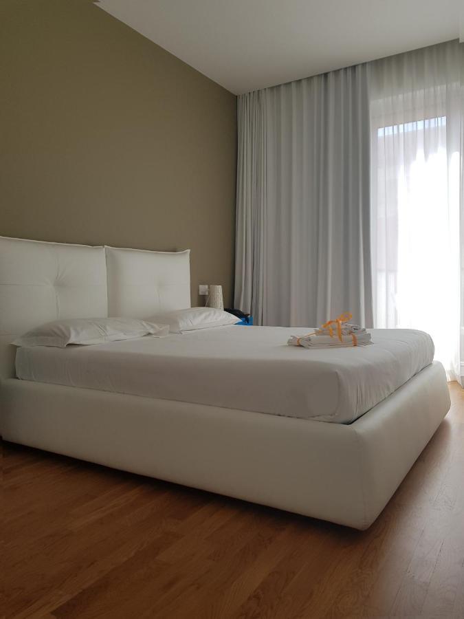 Copacabana Hotel Design Margherita Di Savoia Esterno foto