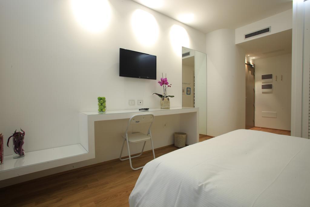 Copacabana Hotel Design Margherita Di Savoia Esterno foto