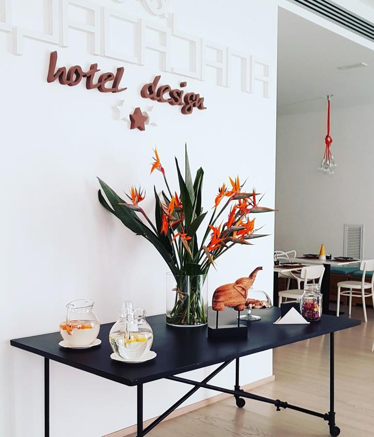Copacabana Hotel Design Margherita Di Savoia Esterno foto